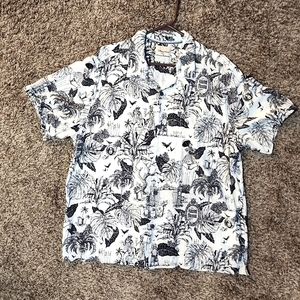 Disney Parks x Tommy Bahama Haunted Mansion Shirt XL